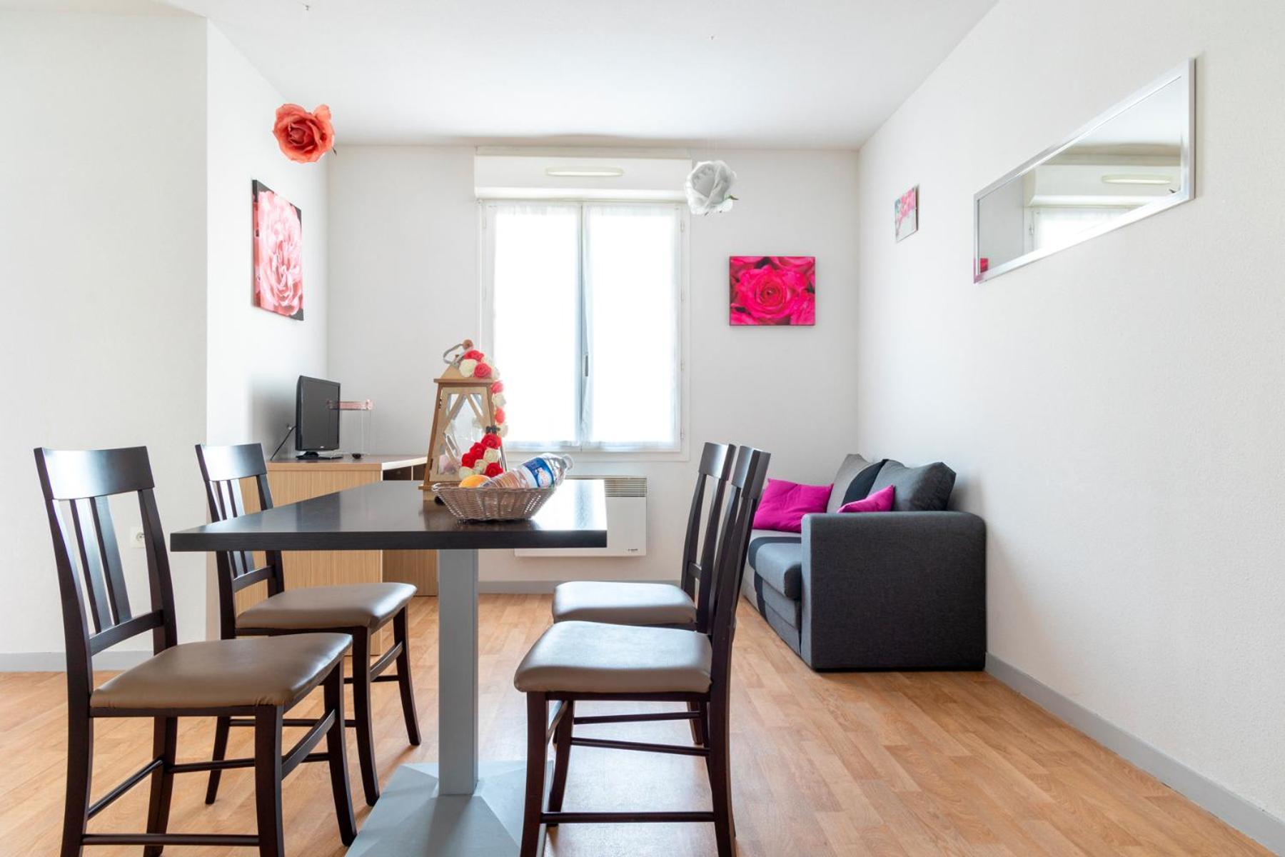 Patio Parc Residence Argenton-l'Eglise الغرفة الصورة